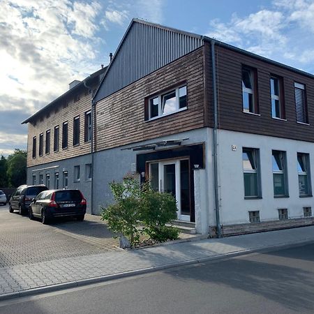 40 Qm Grosse Studiowohnung Zentral Gelegen In Gross Umstadt Bagian luar foto